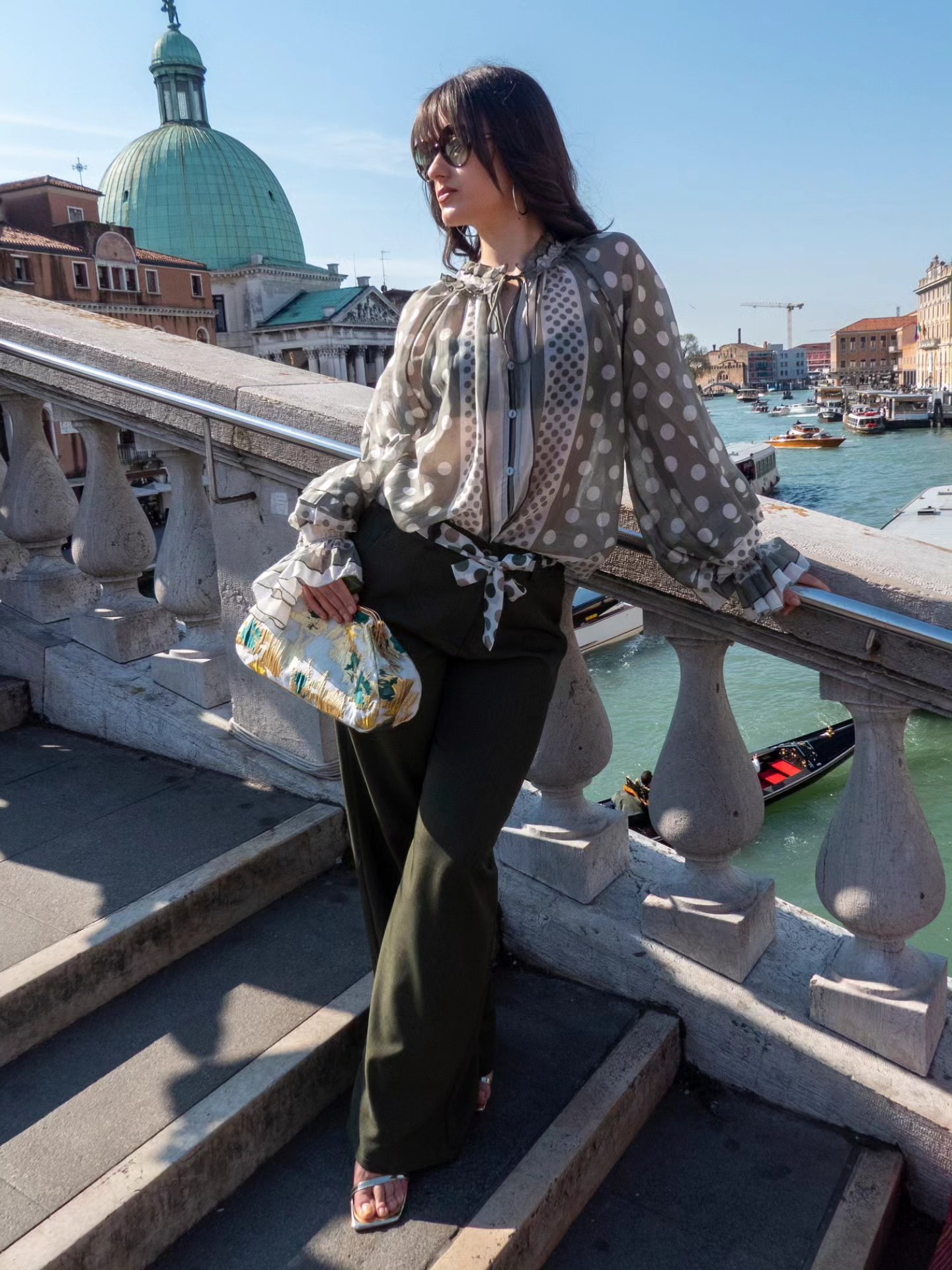 Λαδί παντελόνι με πουά κορδέλα - Image 4